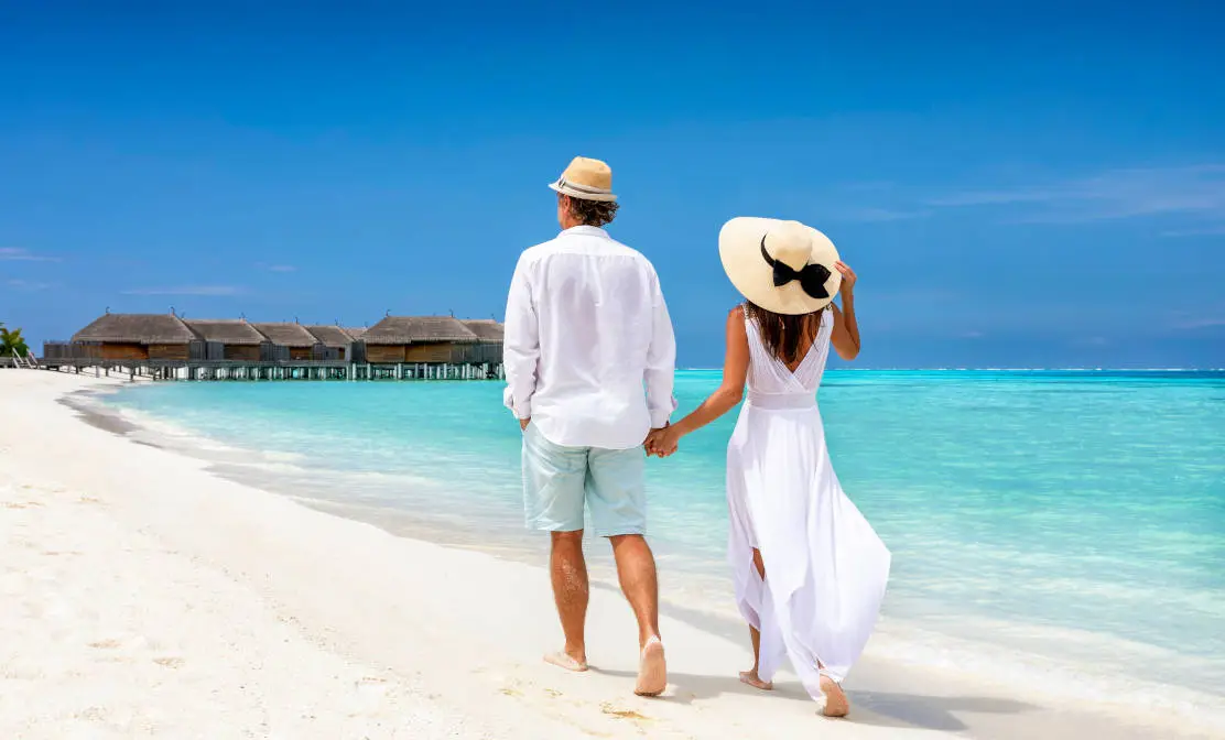 Destinasi Bulan Madu Romantis di Luar Negeri