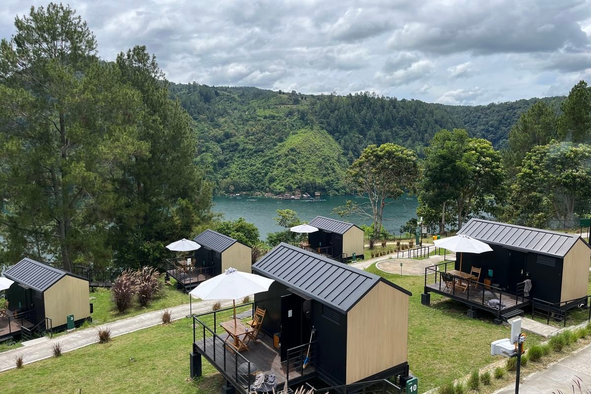 Penginapan di Danau Toba