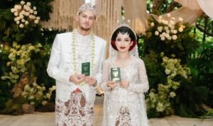 Matahari Buatan Matahari Buatan